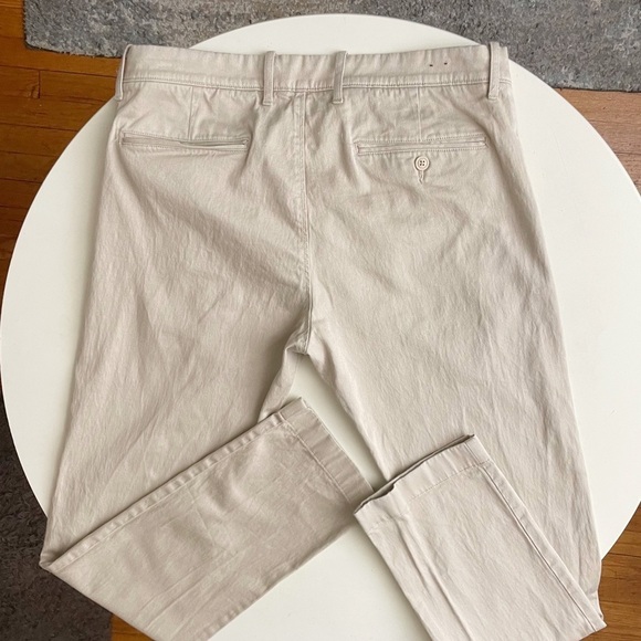 J. Crew Men’s 484 Slim Chino Pant Light Khaki 33x32 - Picture 7 of 7